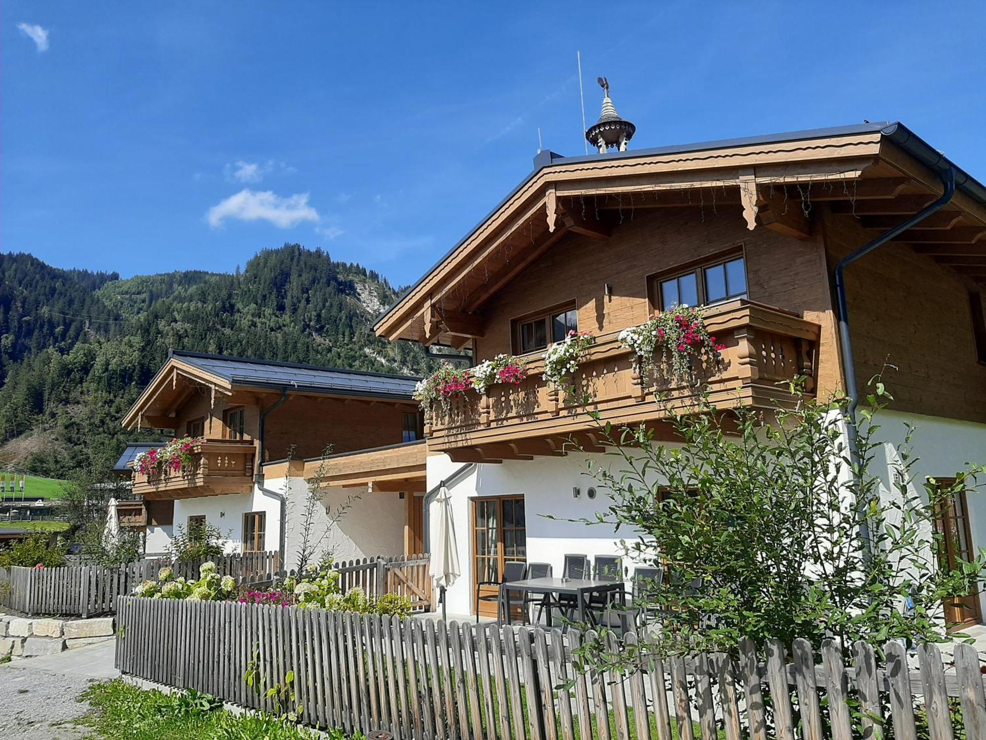 Hochalmbahnen Chalets Rauris 1-04, Maislaufeldweg 1D Exterior photo